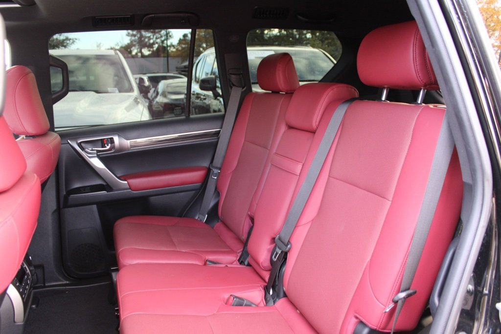 Used 2023 Lexus GX 460 Premium w/ Premium Package image 25
