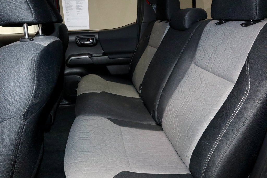 Used 2022 Toyota Tacoma TRD Sport image 21
