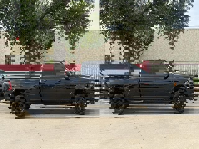 Used 2021 RAM 3500 Limited w/ Safety Group image 3