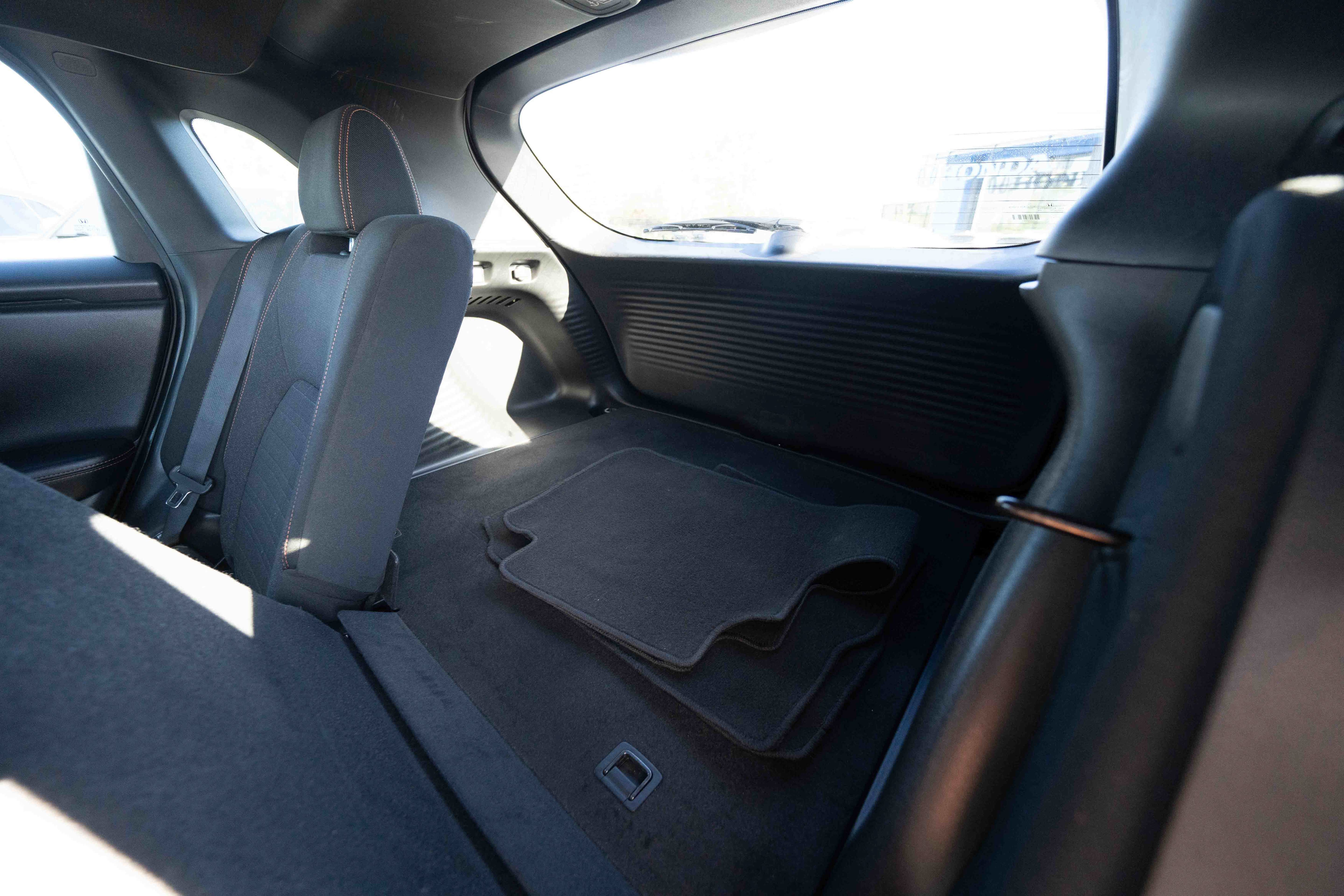 Used 2025 Honda HR-V Sport image 25