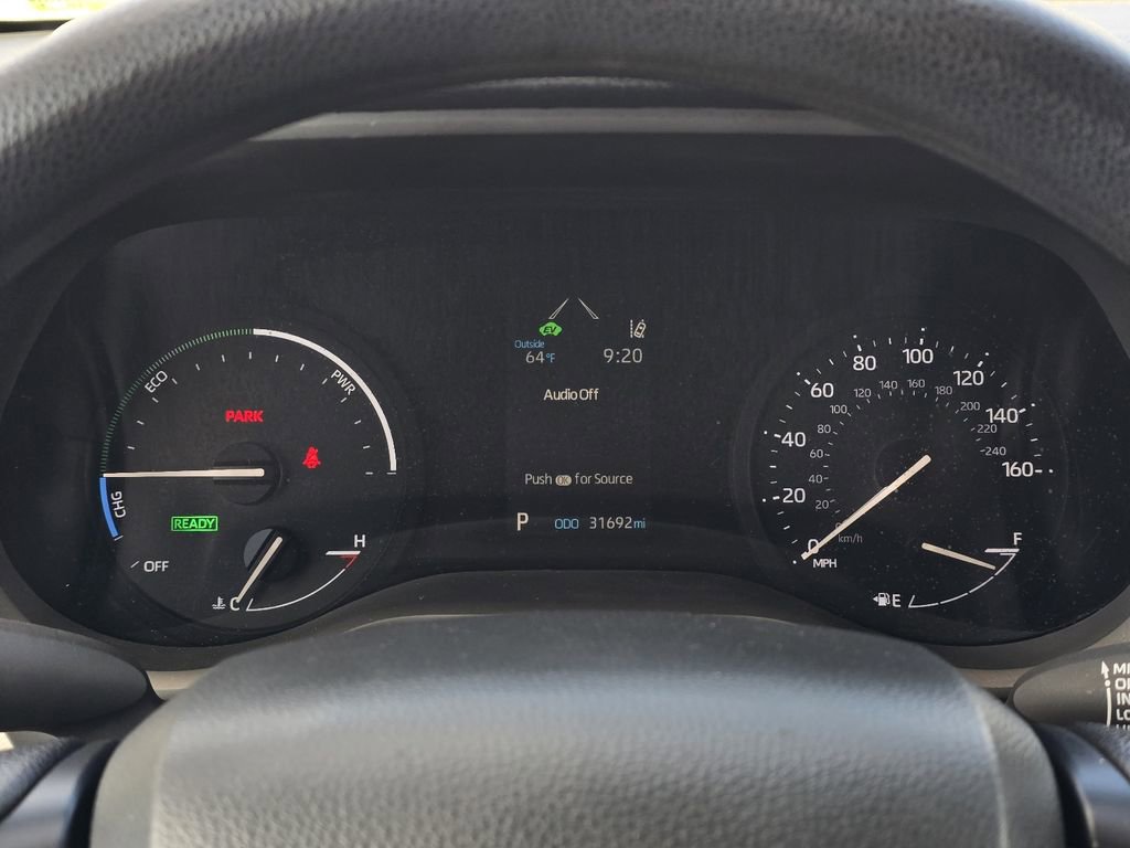 Used 2024 Toyota Sienna LE image 18