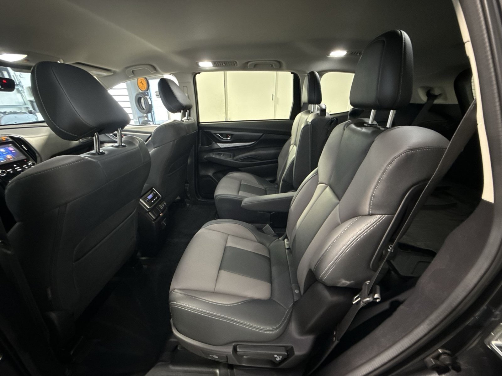 Used 2022 Subaru Ascent Onyx Edition AWD/4WD image 25