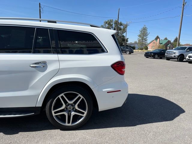 Used 2017 Mercedes-Benz GLS 550 4MATIC image 6