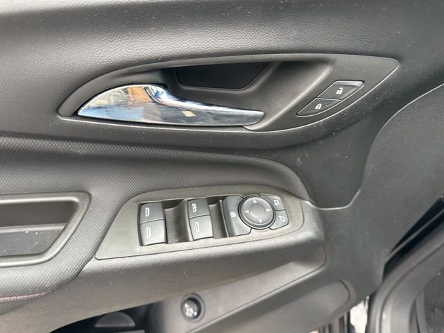 Used 2023 Chevrolet Equinox RS w/ LPO, Floor Liner Package image 16