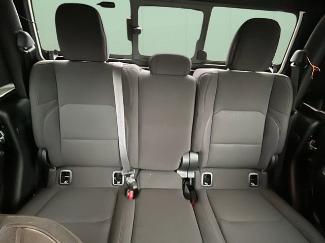 Used 2023 Jeep Gladiator Sport AWD/4WD image 24