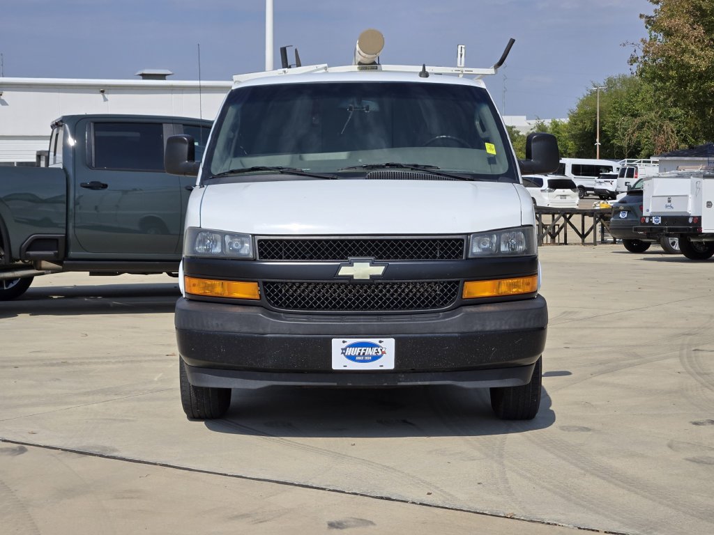 Used 2020 Chevrolet Express 2500 Extended w/ Driver Convenience Package RWD image 2