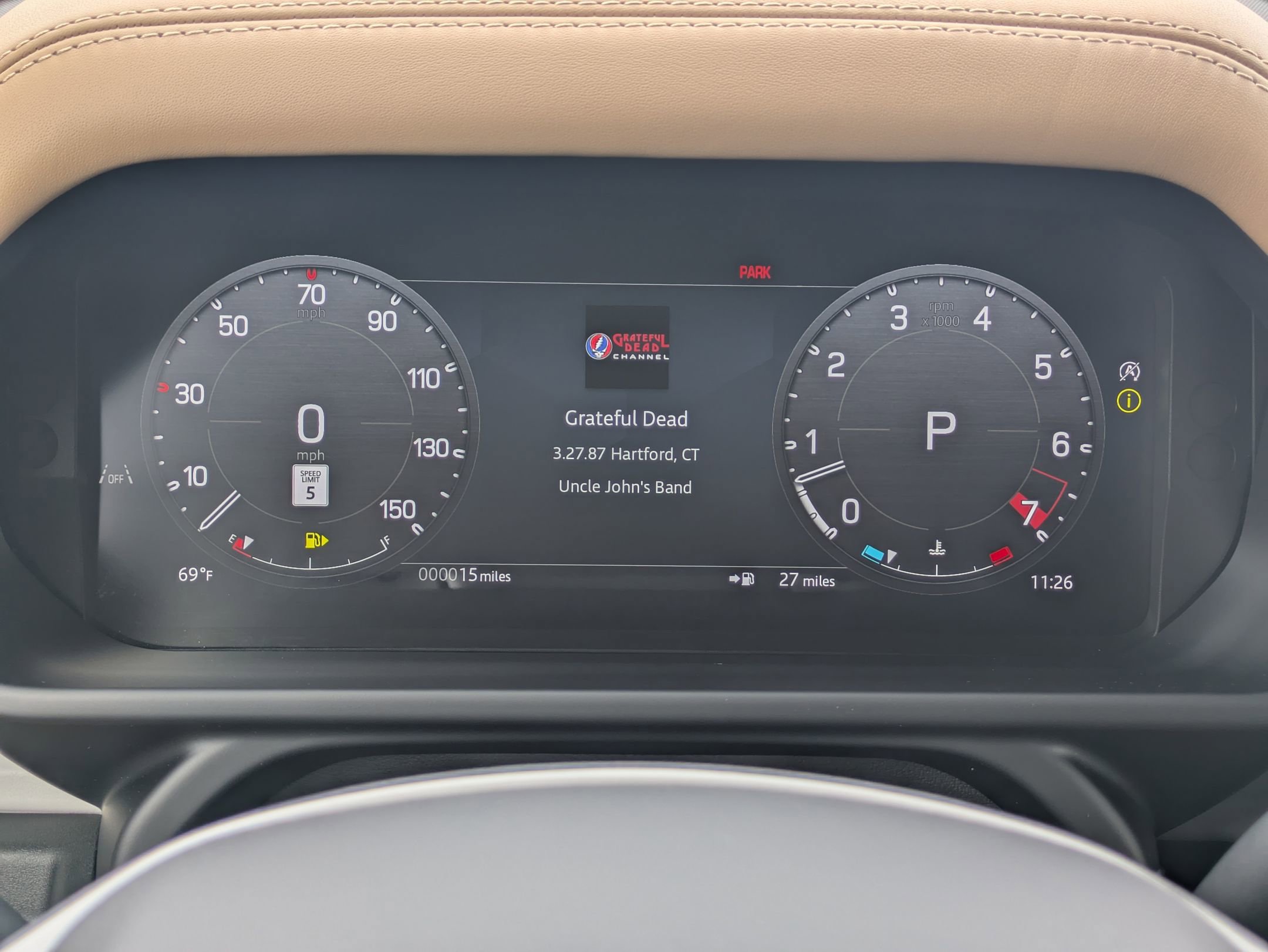 New 2026 Land Rover Defender 110 X-Dynamic SE image 10