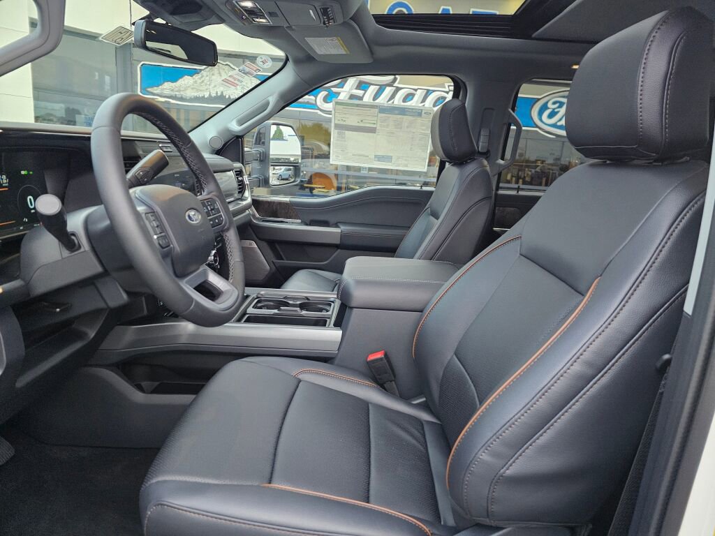 New 2026 Ford F350 Lariat w/ FX4 Off-Road Package image 13