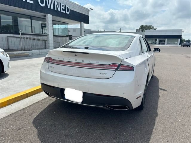 Used 2017 Lincoln MKZ Reserve FWD image 7