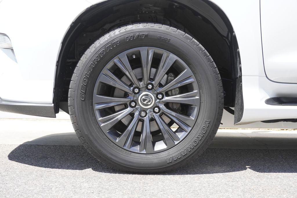 Used 2020 Lexus GX 460 Premium AWD/4WD image 35