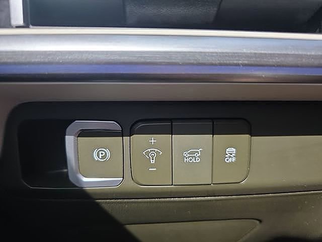 Used 2025 Hyundai Santa Fe Calligraphy image 52