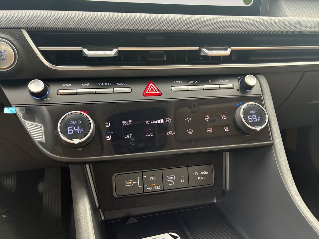 New 2026 Hyundai Sonata Limited FWD image 25