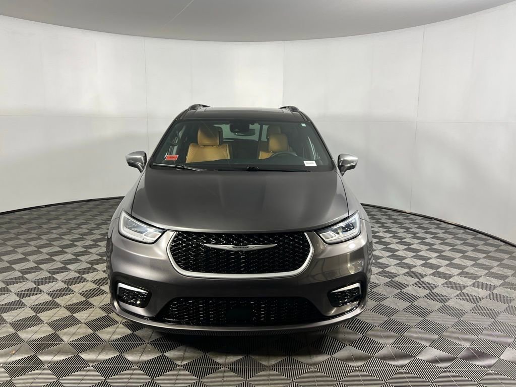 Used 2022 Chrysler Pacifica Pinnacle image 11