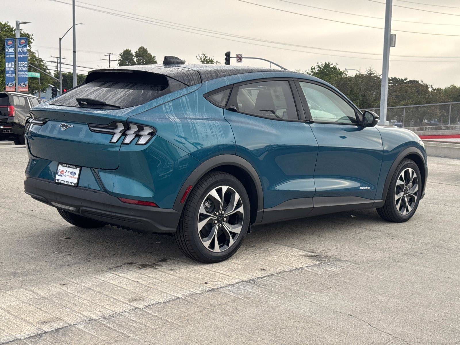 New 2026 Ford Mustang Mach-E Select RWD image 3