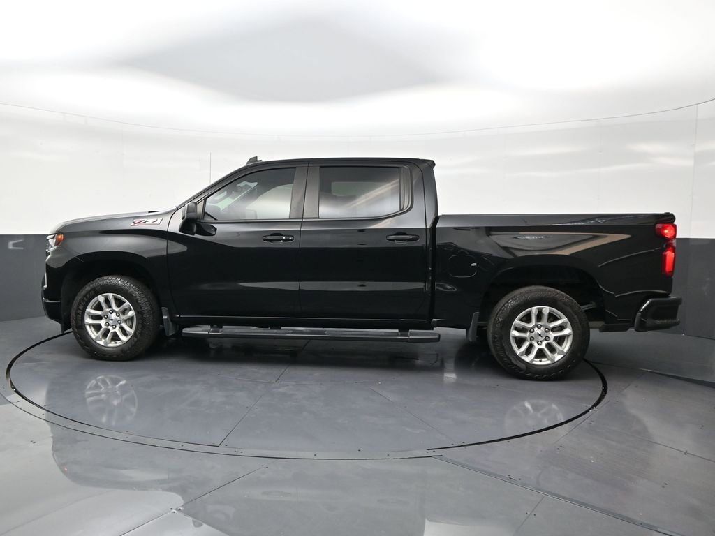 Used 2024 Chevrolet Silverado 1500 RST w/ Z71 Off-Road Package image 2