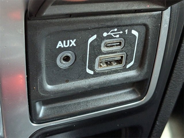 Used 2020 Jeep Wrangler Sport image 17