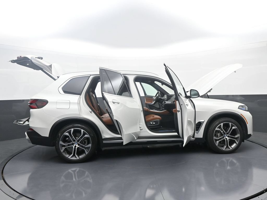 New 2026 BMW X5 xDrive40i AWD/4WD image 45