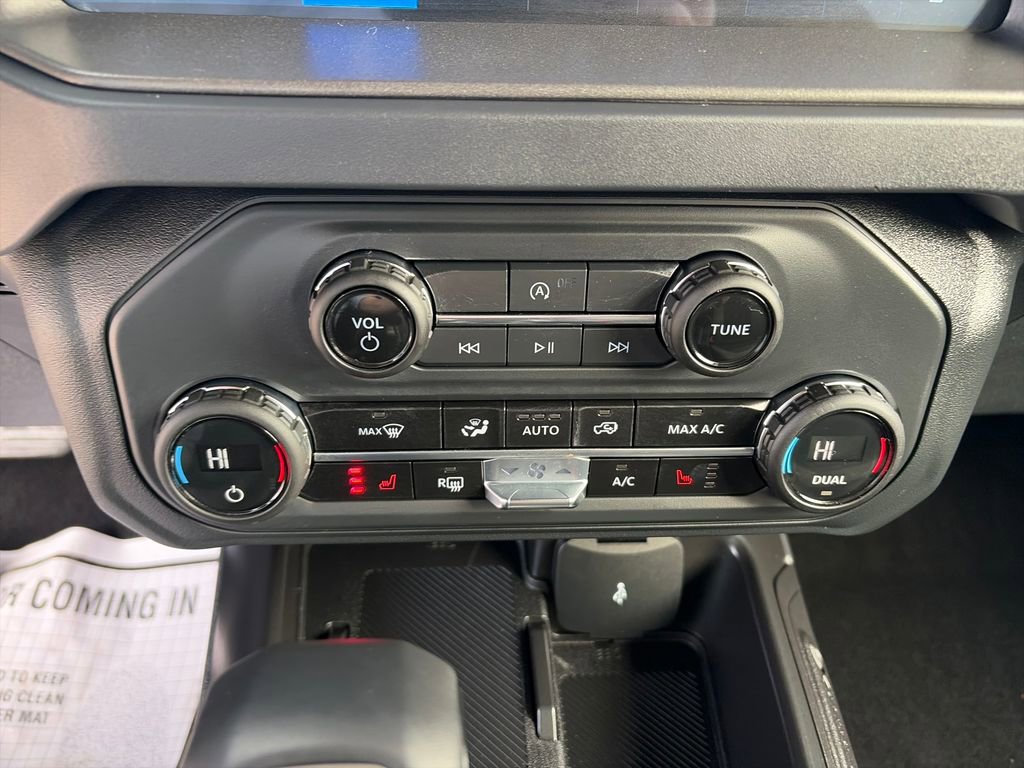 Used 2025 Ford Bronco Big Bend image 28