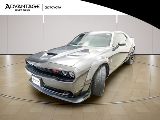 Used 2022 Dodge Challenger R/T Scat Pack RWD image 4