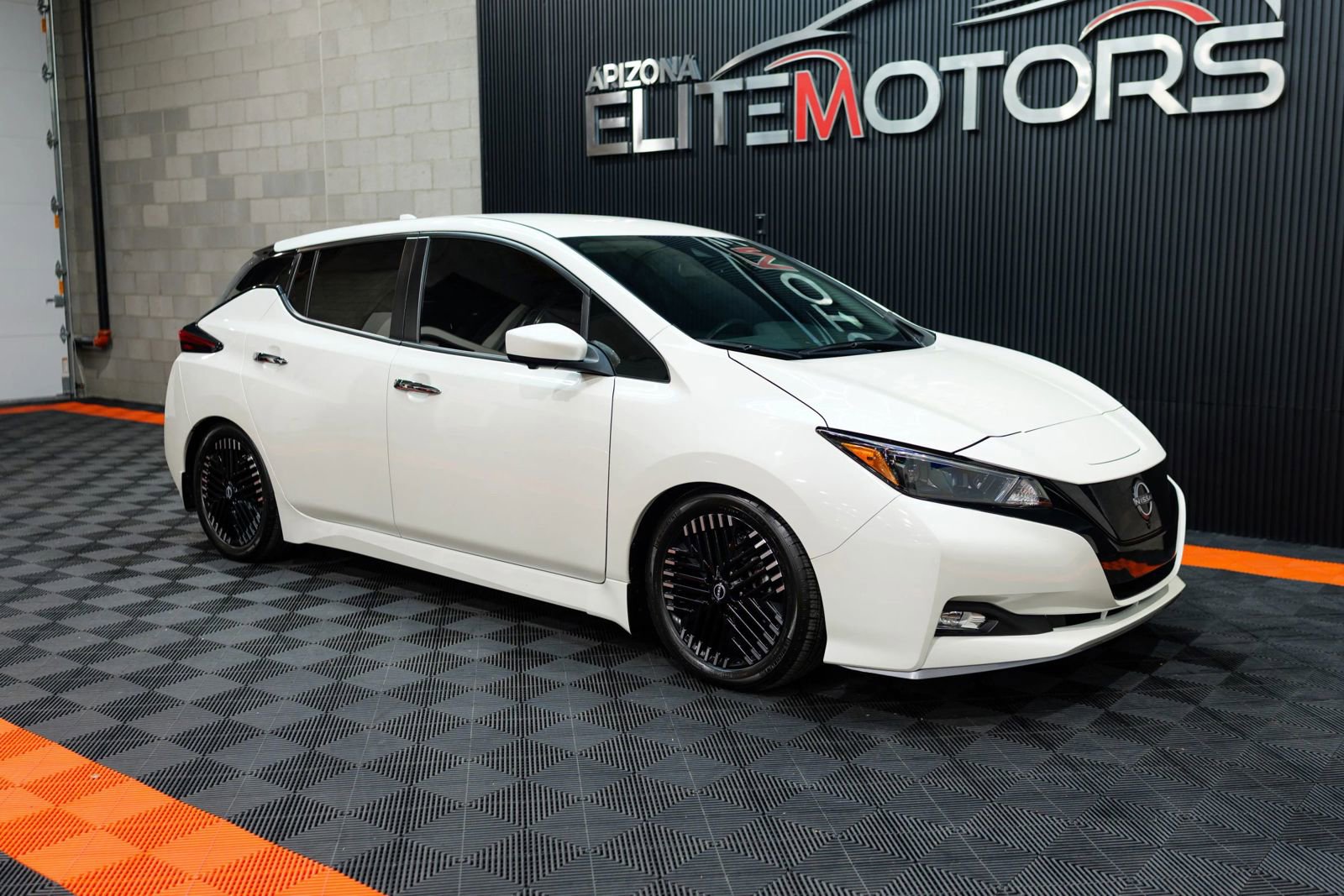 Used 2023 Nissan Leaf SV Plus image 7