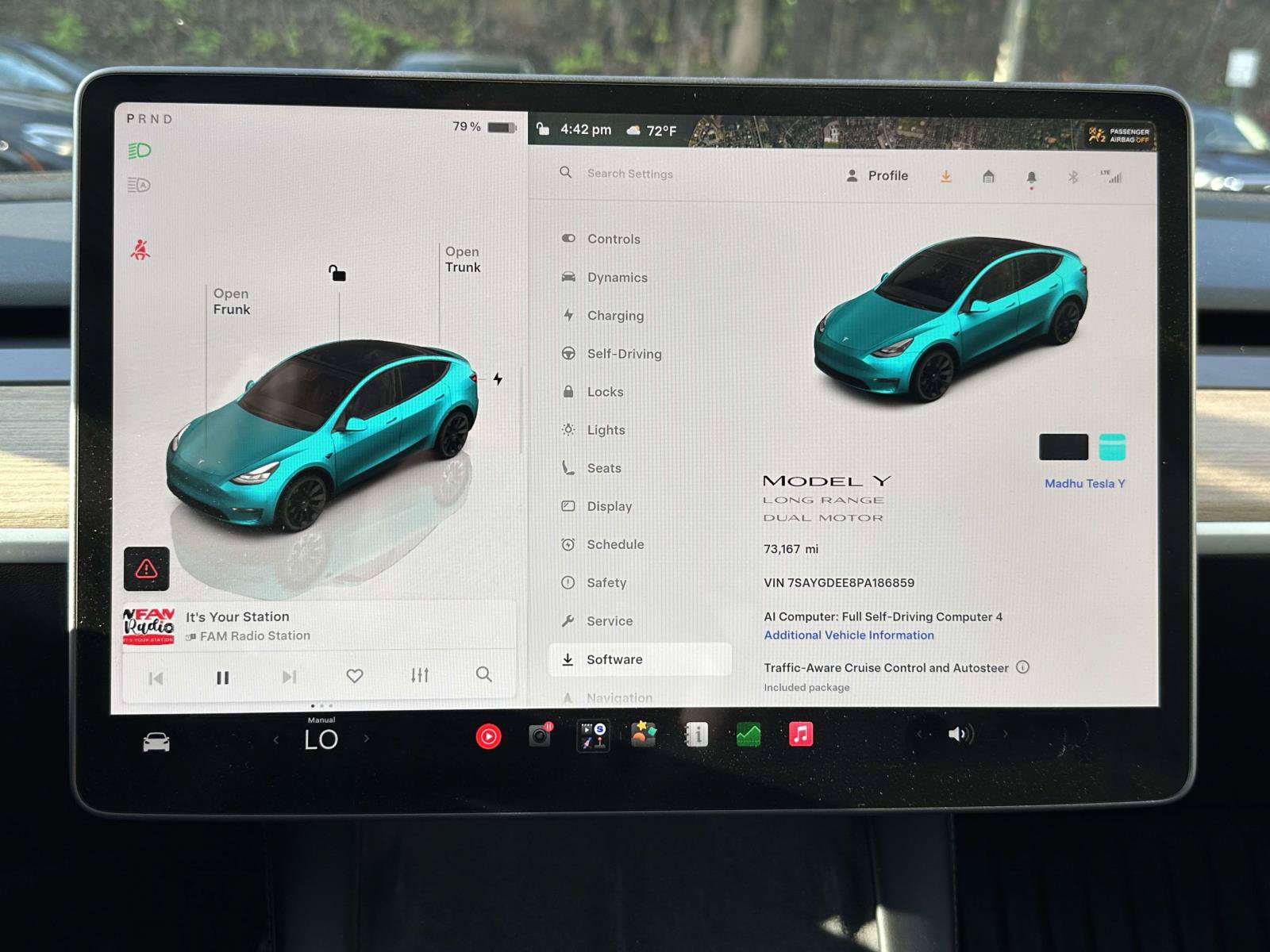 Used 2023 Tesla Model Y Long Range AWD/4WD image 26