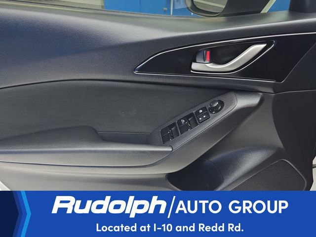 Used 2016 MAZDA MAZDA3 i Sport w/ Preferred Equipment Package image 10