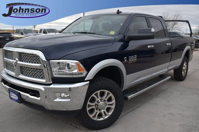 Used 2018 RAM 3500 Laramie AWD/4WD image 1