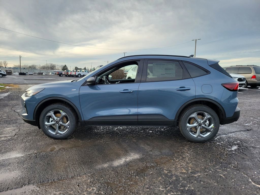 New 2026 Ford Escape ST-Line w/ Cold Weather Package image 7