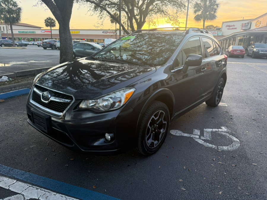 Used 2014 Subaru Crosstrek 2.0i Limited AWD/4WD image 3