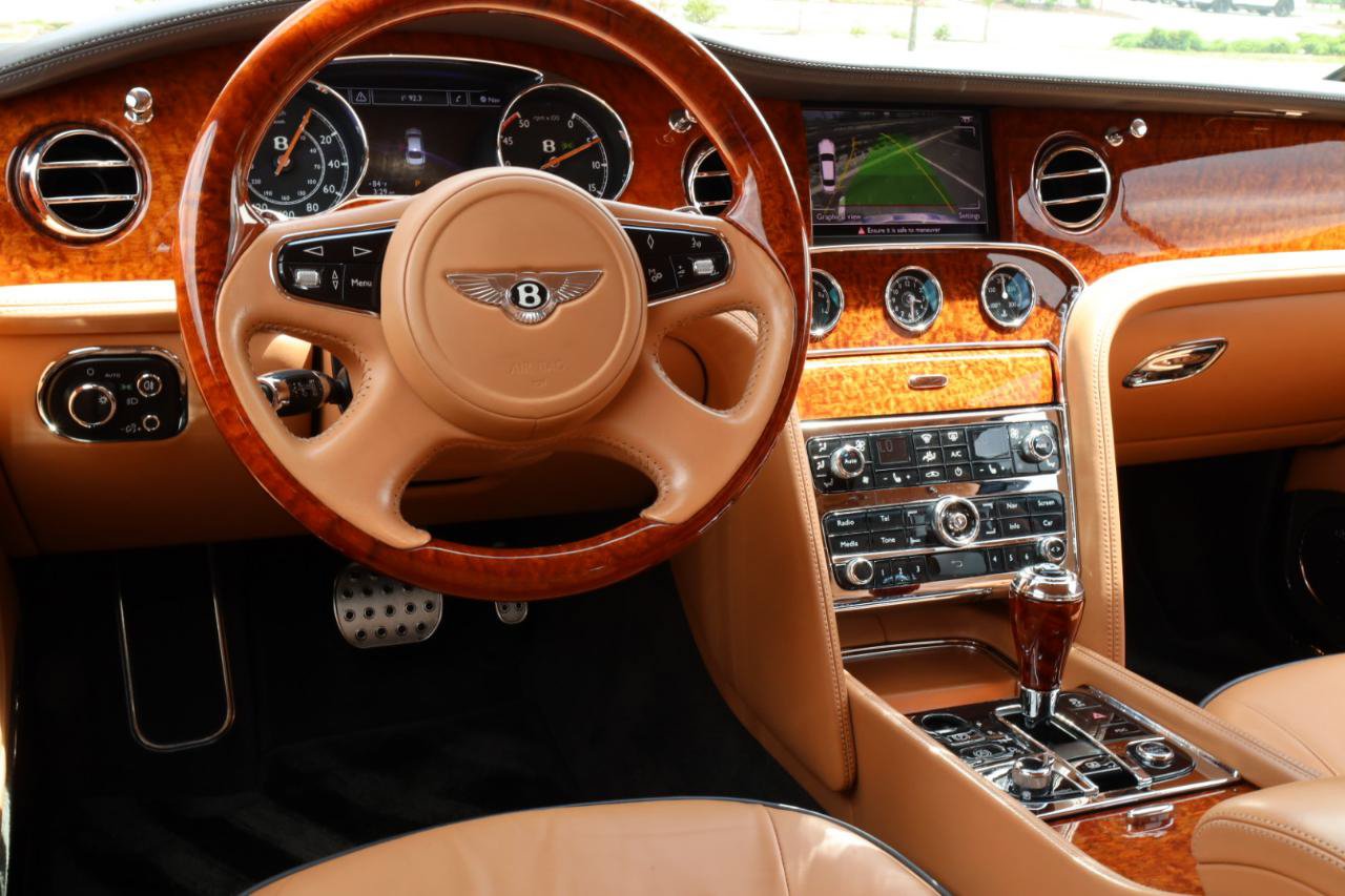 Used 2011 Bentley Mulsanne RWD image 5