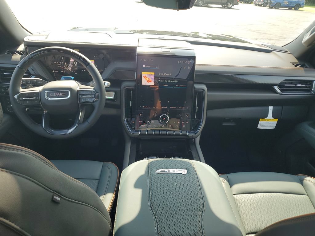 New 2026 GMC Yukon AT4 w/ AT4 Premium Plus Package AWD/4WD image 14