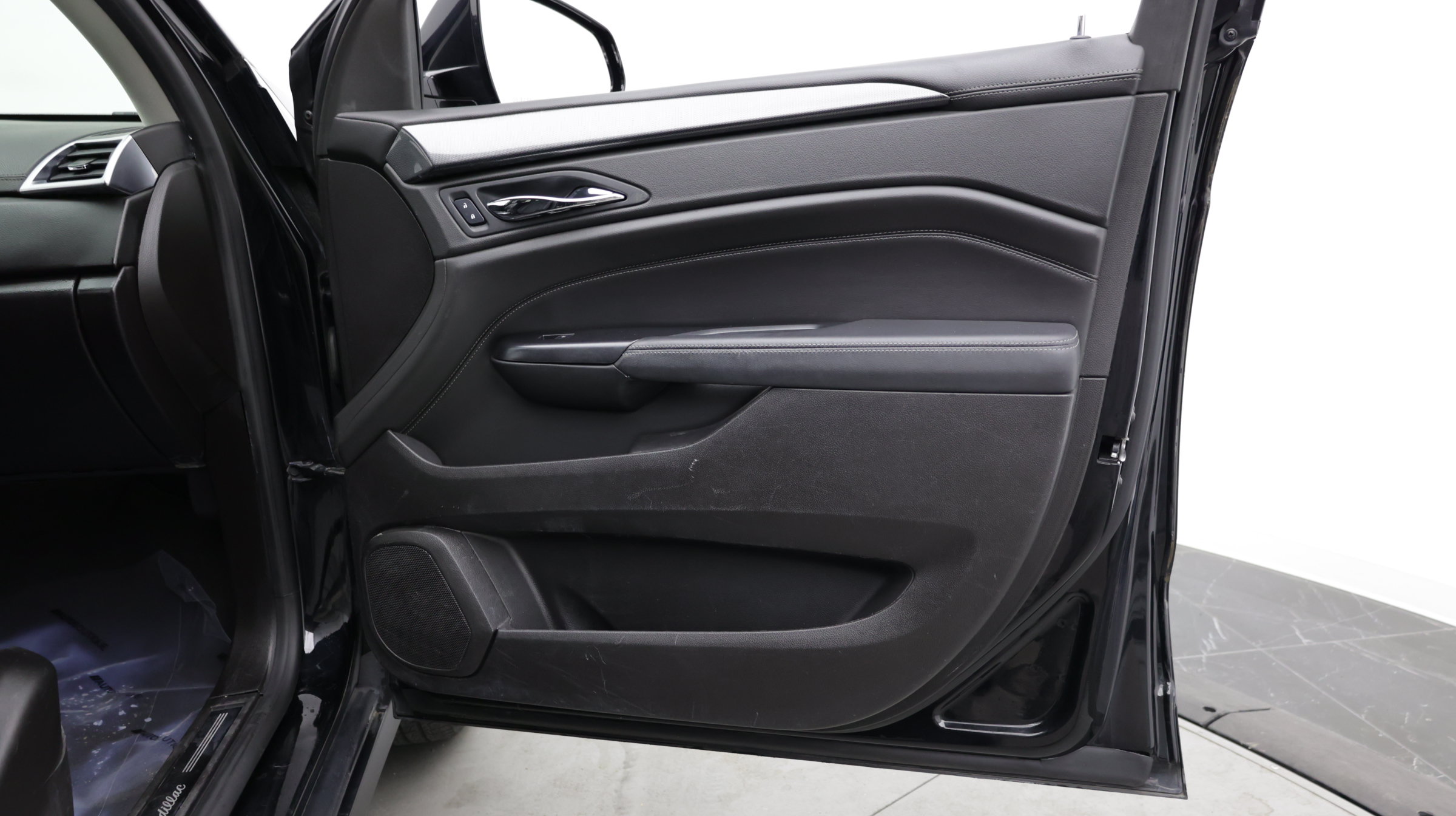 Used 2016 Cadillac SRX FWD image 31