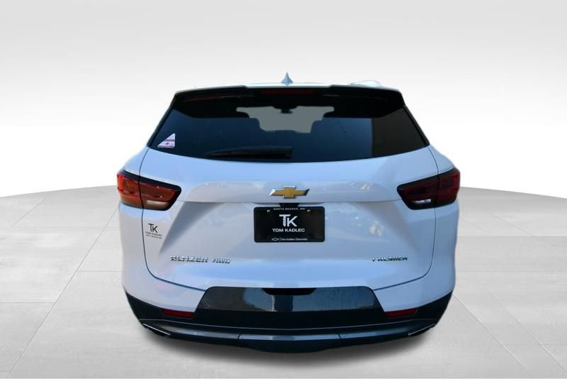 Used 2025 Chevrolet Blazer Premier w/ Driver Confidence II Package AWD/4WD image 6