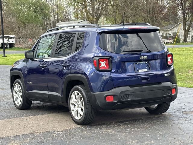 Used 2018 Jeep Renegade Latitude image 2