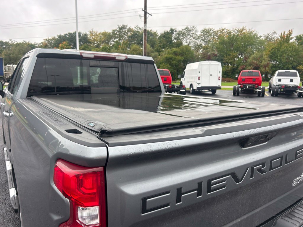 Used 2019 Chevrolet Silverado 1500 High Country AWD/4WD image 9