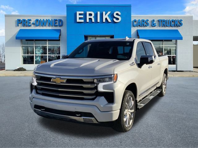 Used 2024 Chevrolet Silverado 1500 High Country image 2