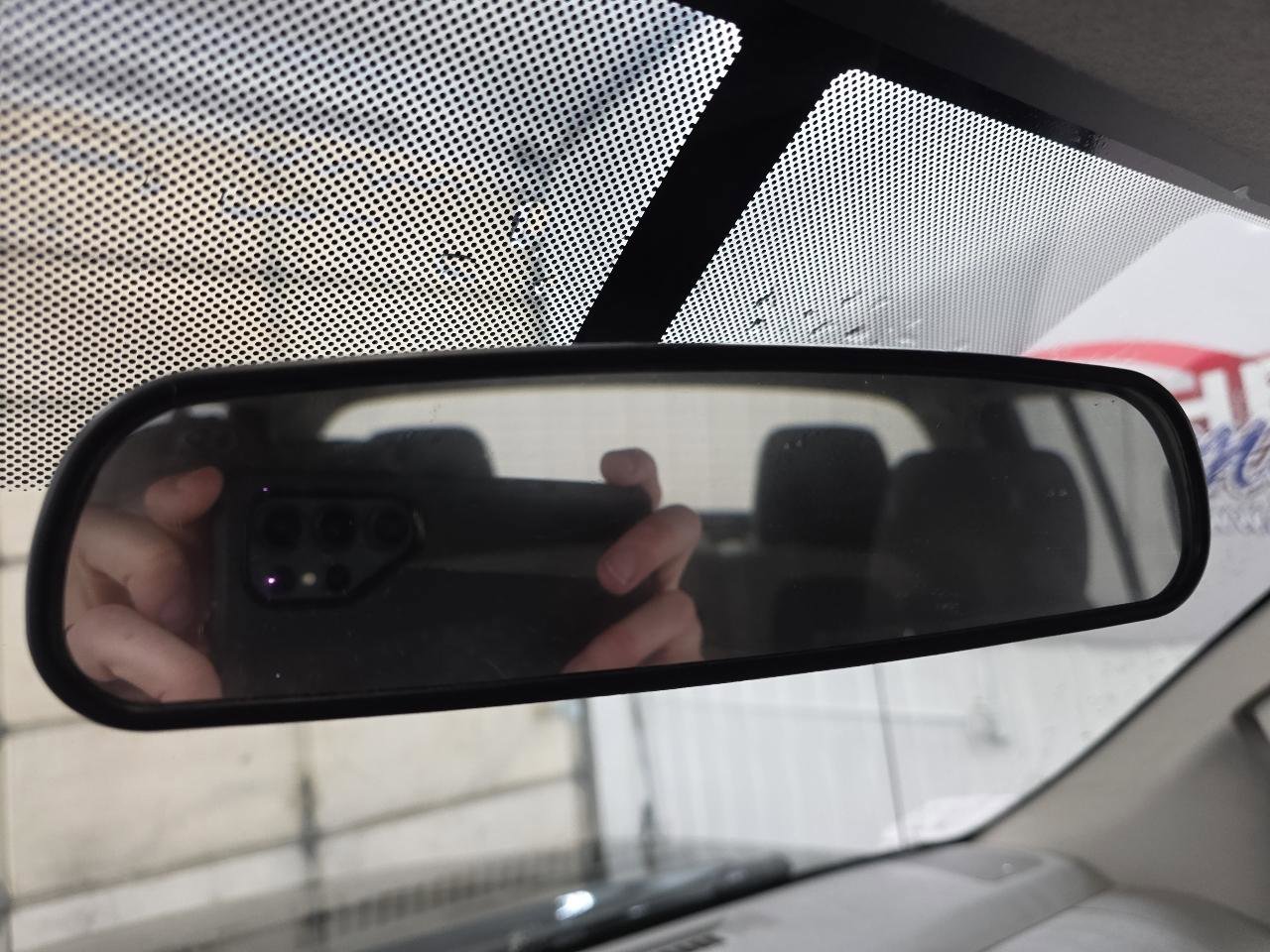 Used 2012 Nissan Frontier SV image 43