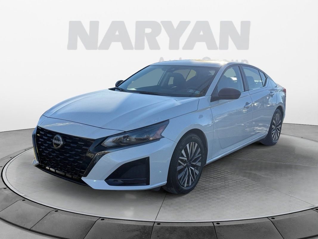 Used 2025 Nissan Altima 2.5 SV image 4