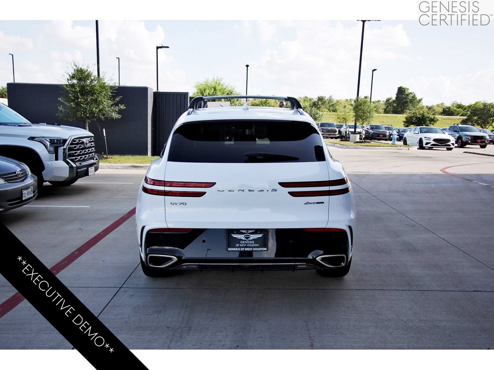 Used 2026 Genesis GV70 3.5T Sport Prestige AWD/4WD image 8