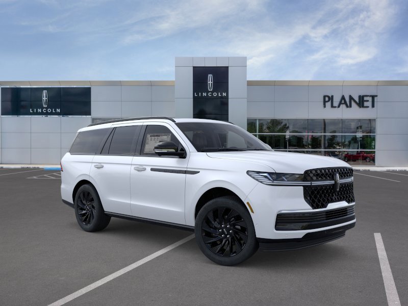 New 2026 Lincoln Navigator Reserve w/ Jet Appearance Package image 7