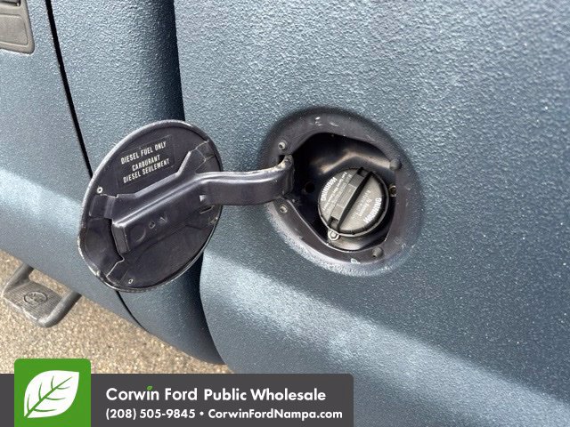 Used 2000 Ford F350 XLT AWD/4WD image 12