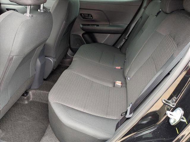 New 2025 Nissan Kicks S image 14