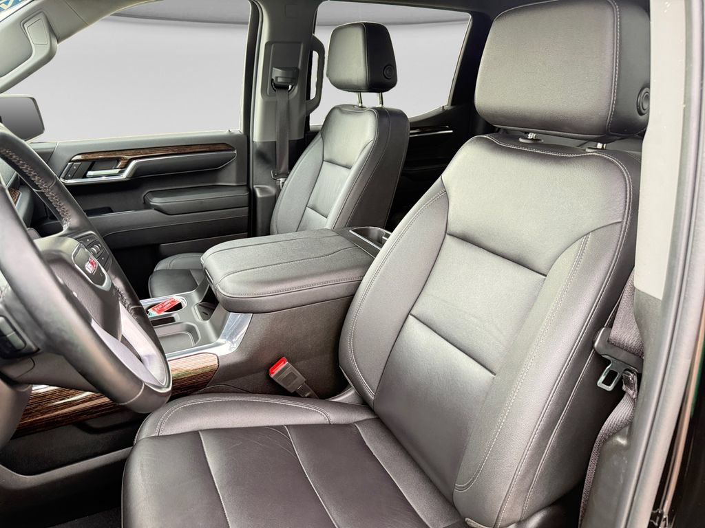 Used 2024 GMC Sierra 1500 Elevation w/ Elevation Premium Package AWD/4WD image 21