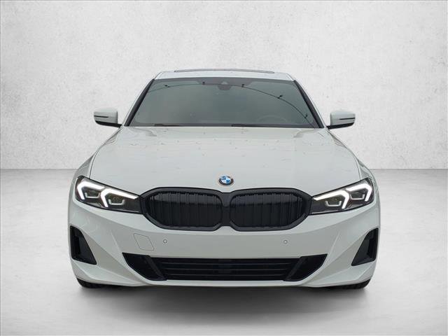 Used 2023 BMW 330i Sedan w/ Premium Package image 8