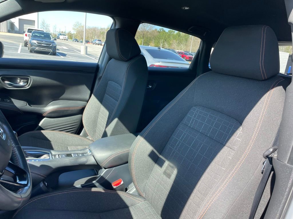 Used 2023 Honda HR-V Sport image 25