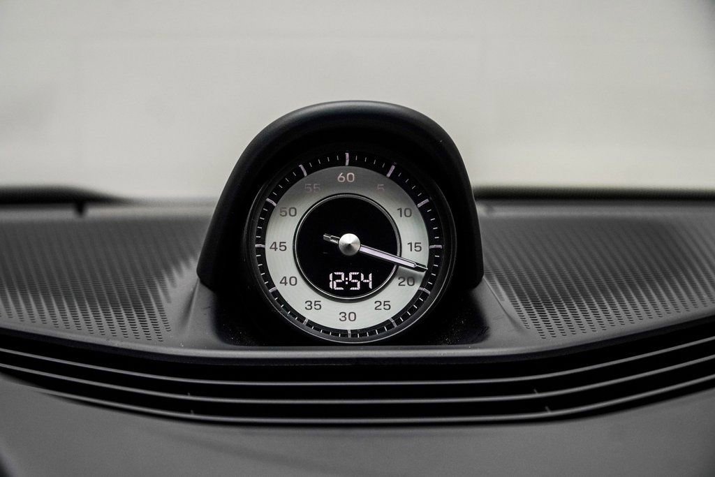 Used 2022 Porsche Taycan GTS w/ Premium Package (P6U) image 38