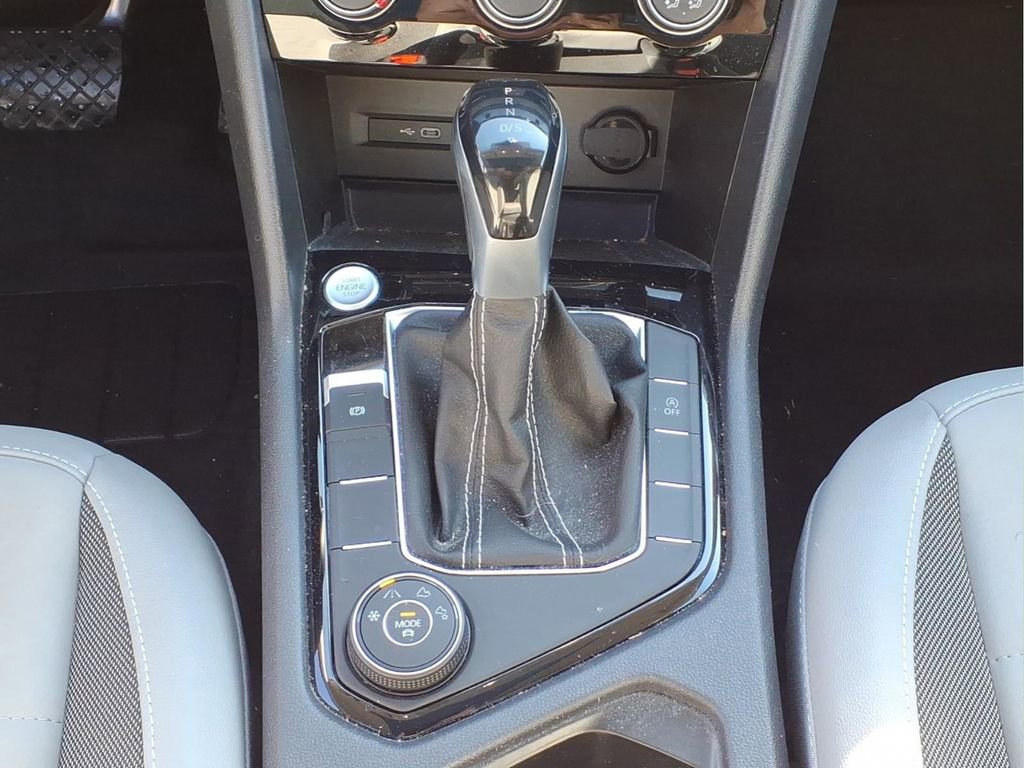 Used 2023 Volkswagen Taos SE image 23