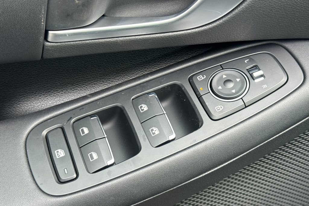 New 2026 Hyundai Sonata SEL FWD image 11