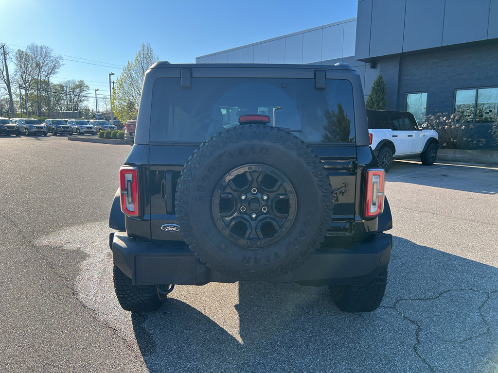 Used 2023 Ford Bronco Wildtrak image 7