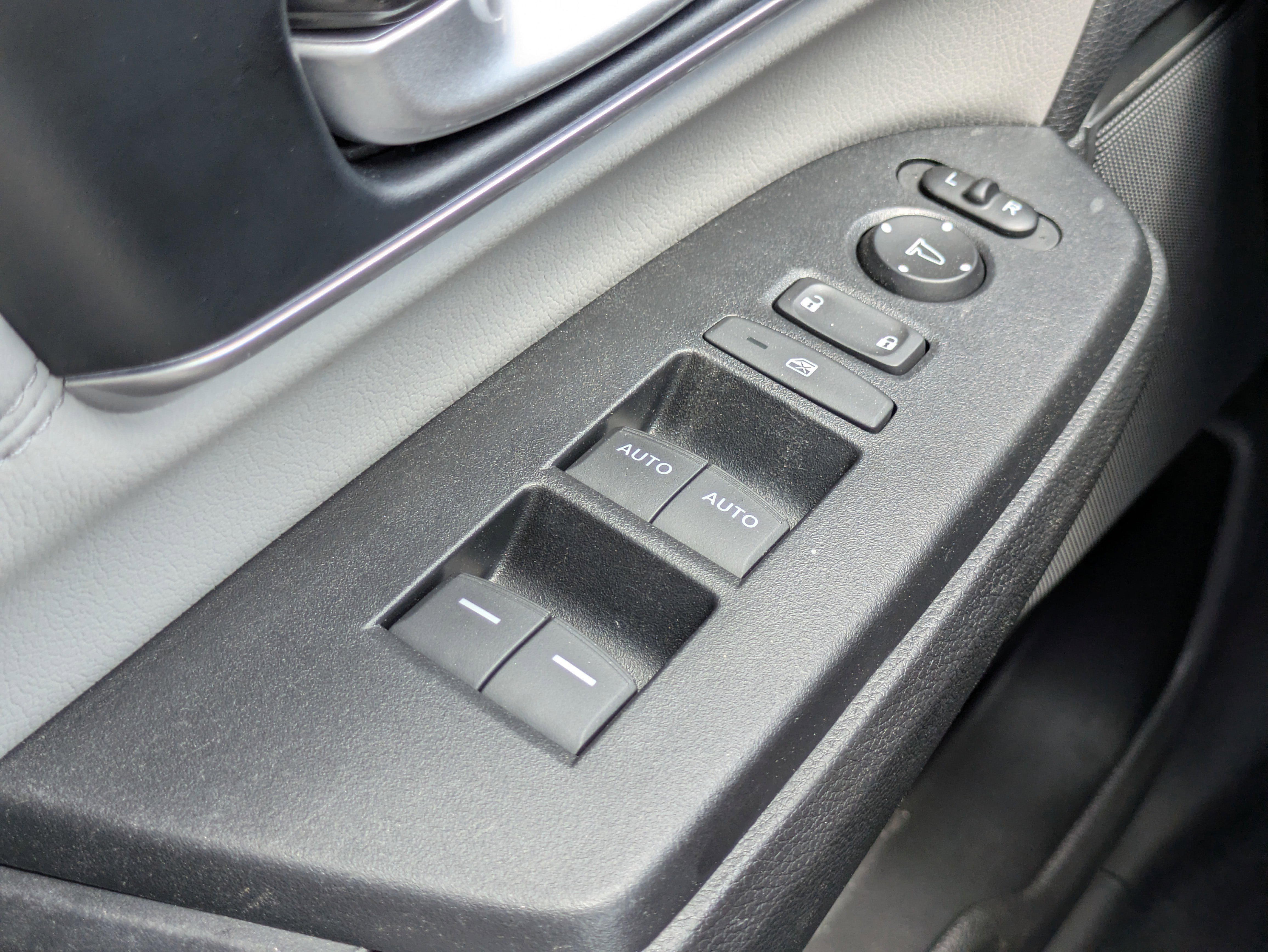 Certified 2021 Honda CR-V Touring image 33